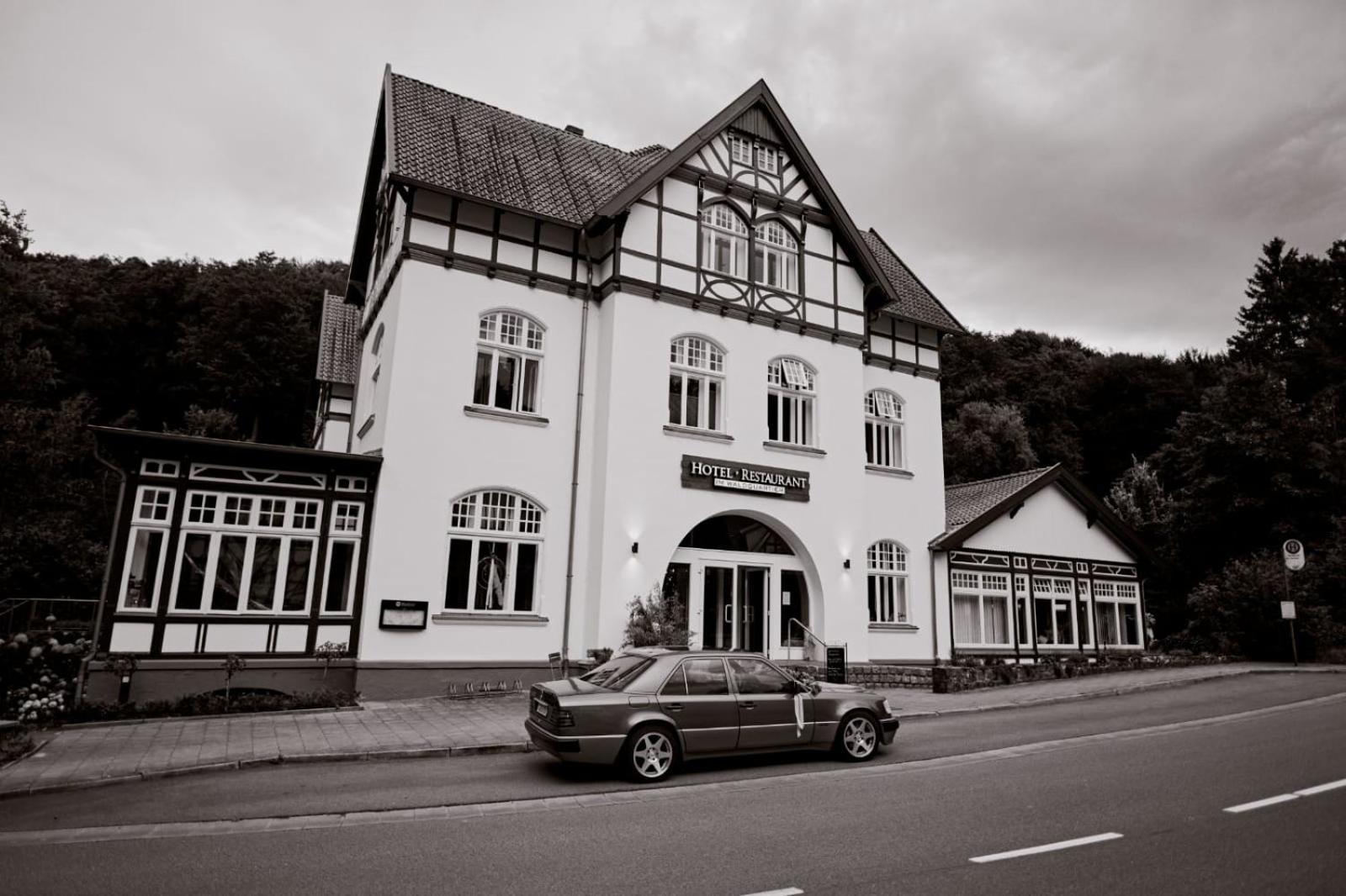 Wellnesshotel Waldquartier Gmbh Ig 바트에센 외부 사진